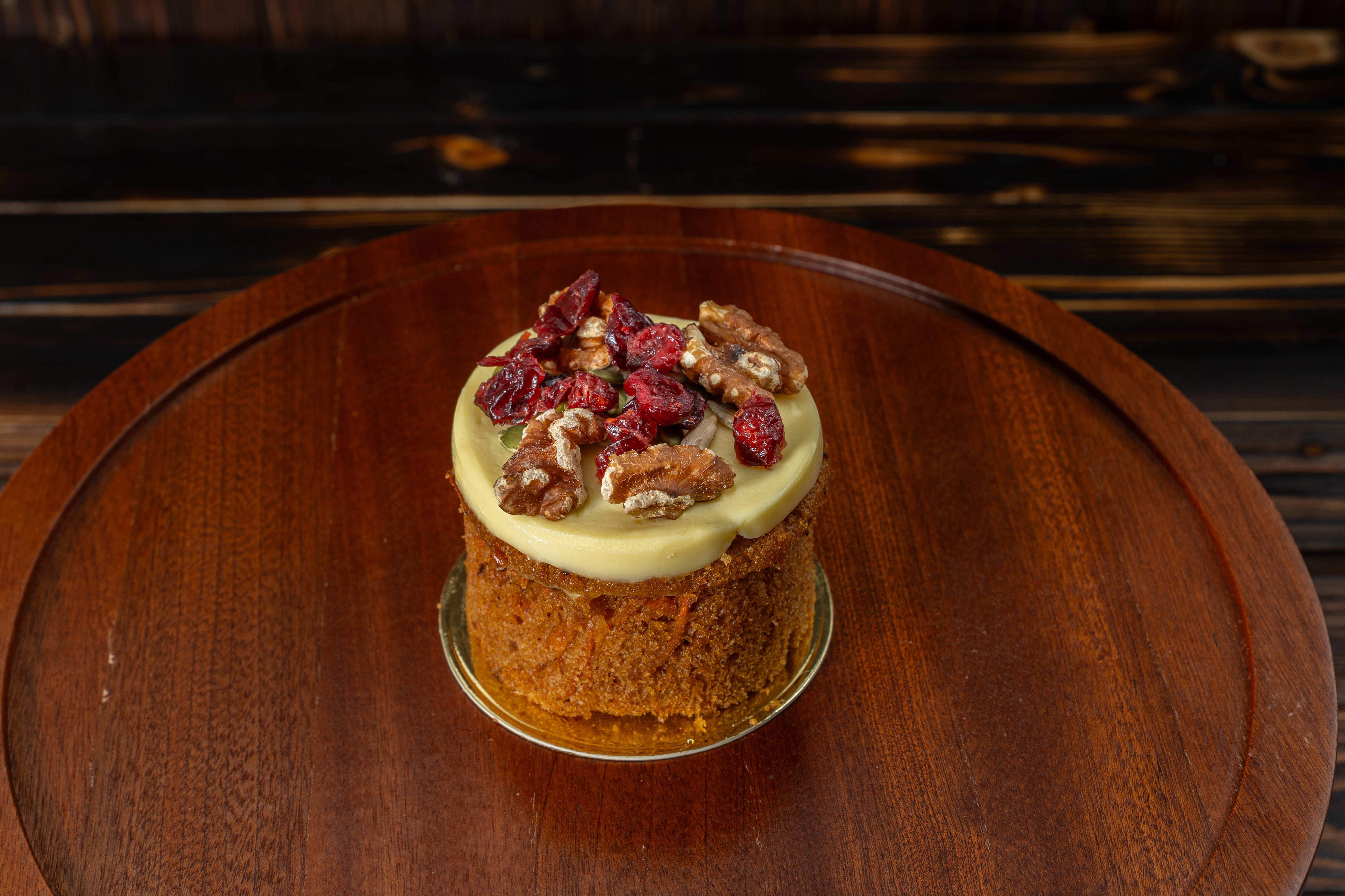 Carrot cake (Single Portion) - Kenny Hills Bakers