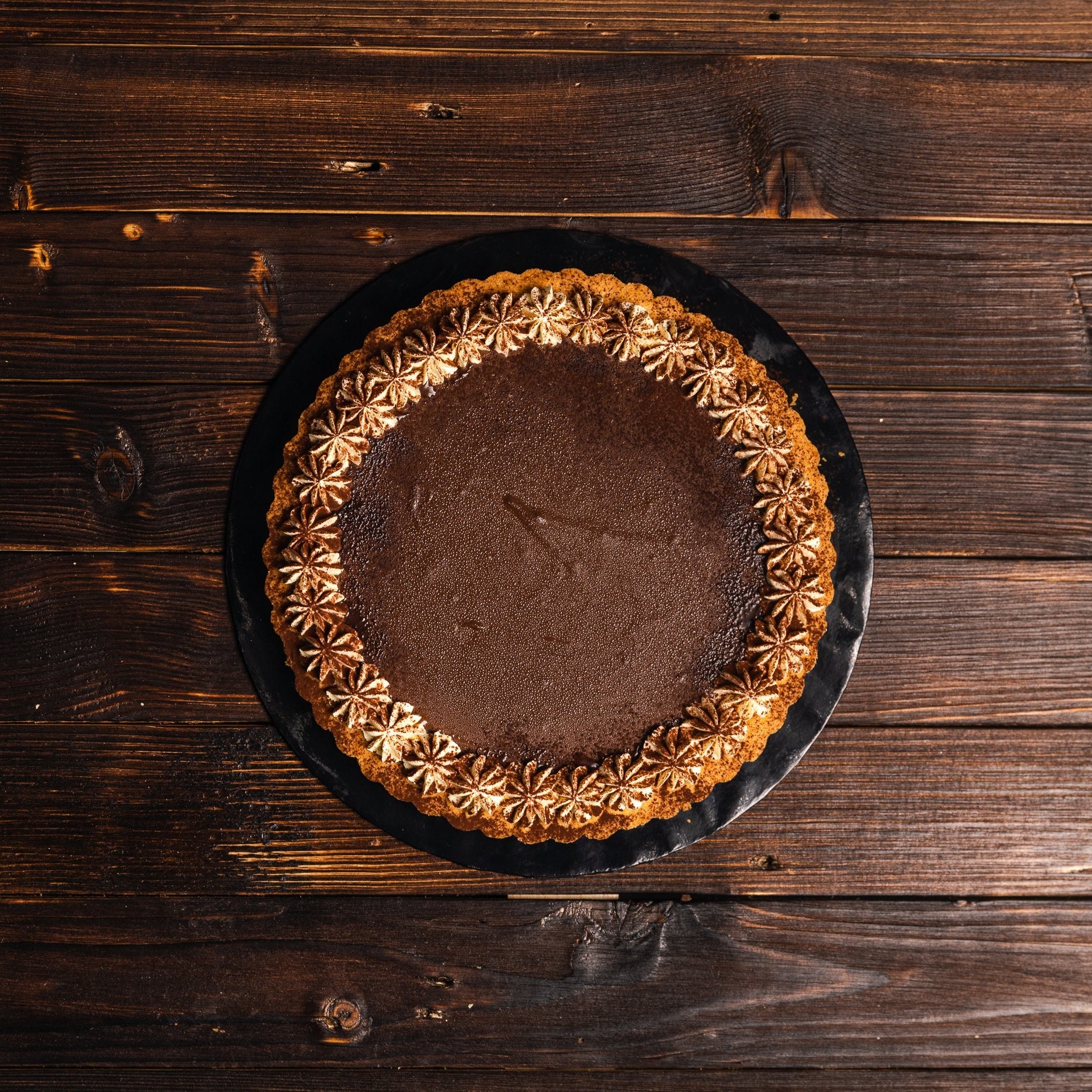 Salted Caramel Chocolate Tart 9'